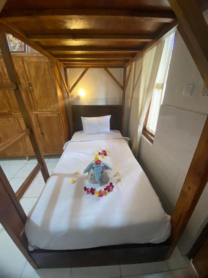My Art Hostel Batununggul Екстер'єр фото
