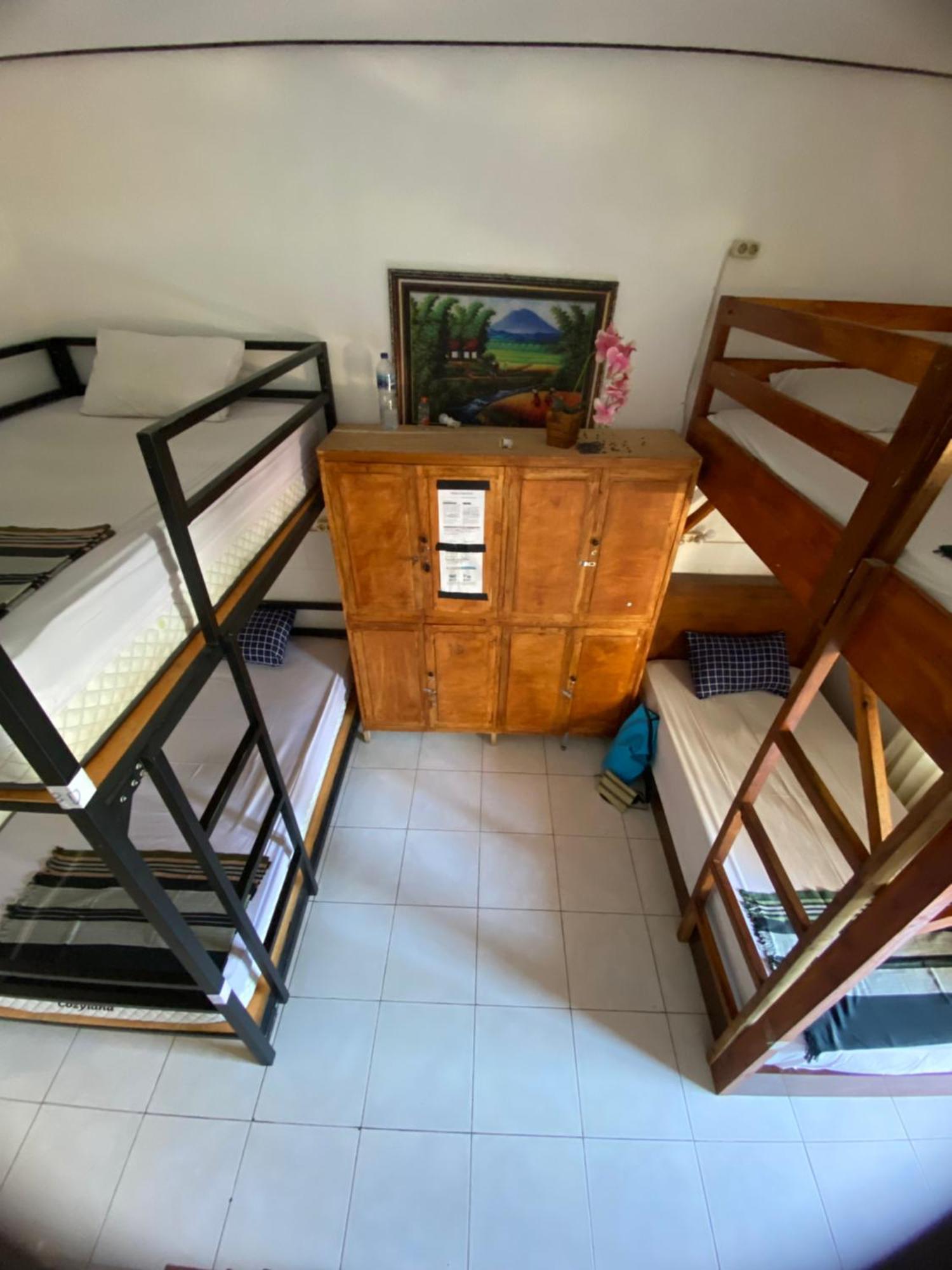 My Art Hostel Batununggul Екстер'єр фото