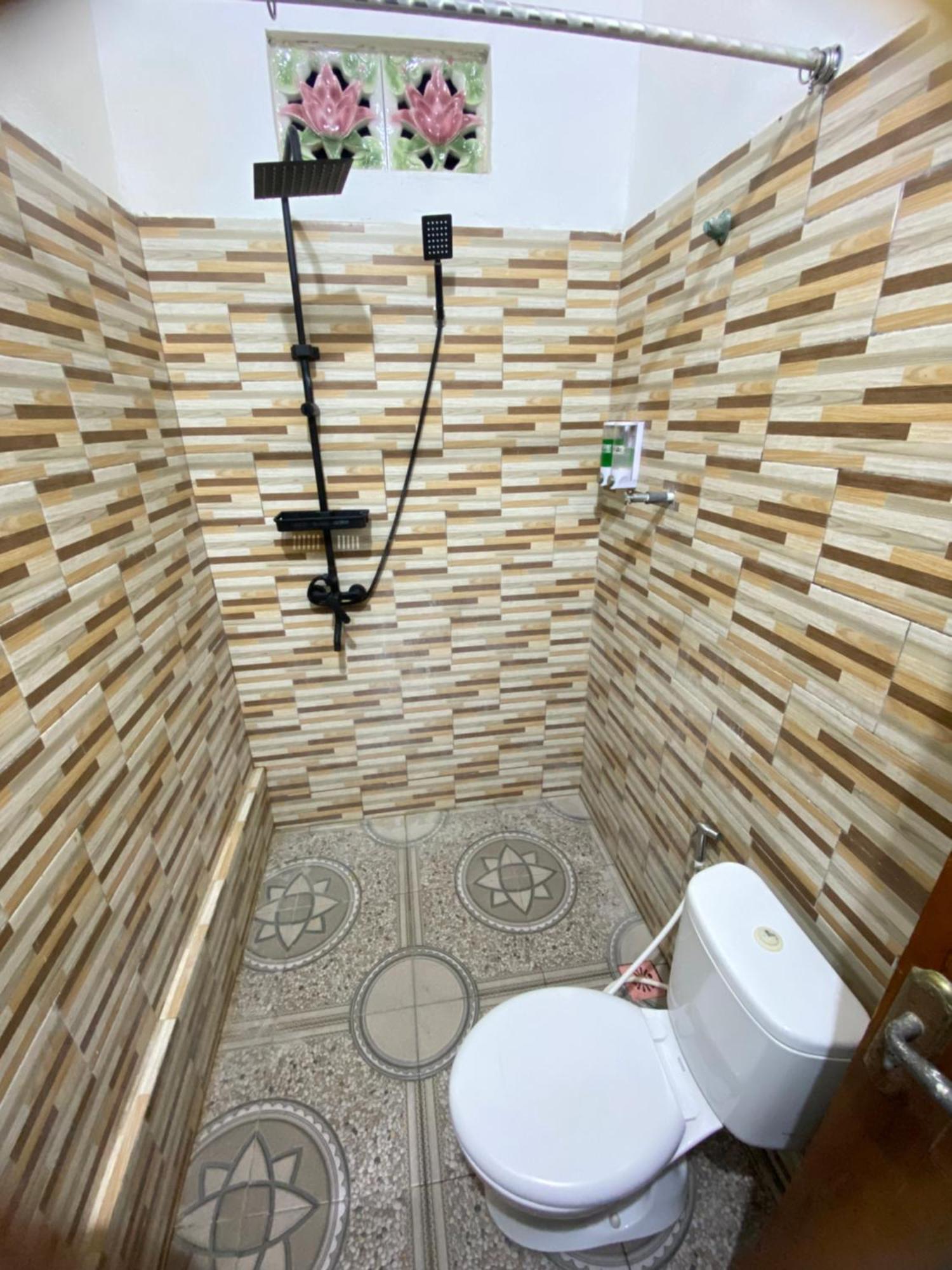 My Art Hostel Batununggul Екстер'єр фото