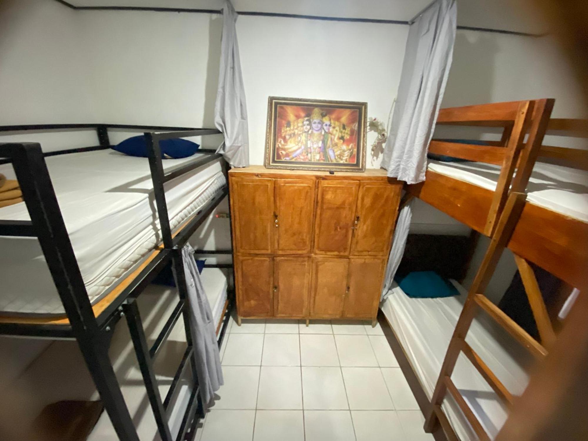 My Art Hostel Batununggul Екстер'єр фото
